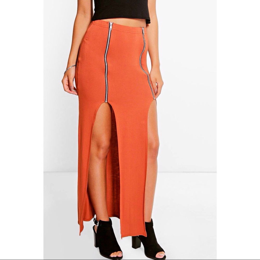 Boohoo Petite Elsa Zip Detail Split Maxi Skirt